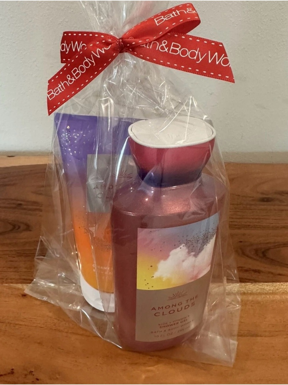 Bath & Body Works: Among The Clouds: Shower Gel & Body Scrub